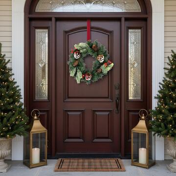 Dietroporta Ghirlanda Tondo con Bacche Rosse e Pigne d 35 cm - Effetto Innevato - Decorazione Natalizia - Addobbo di Natale