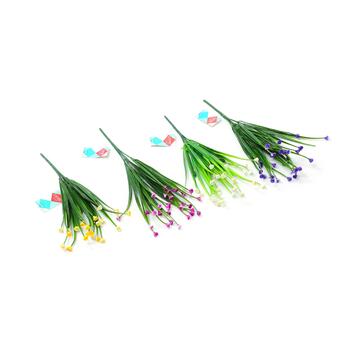 Fiori atificiali colorati in plastica