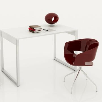 Scrivania bianca moderna e minimale da ufficio e cameretta