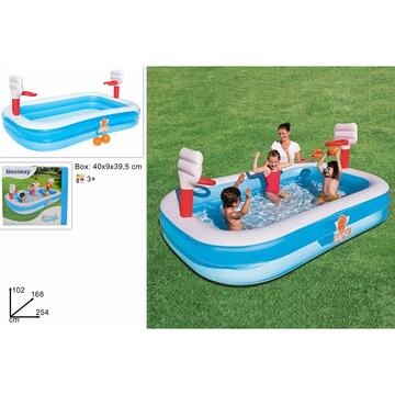 Piscina con canestro basket