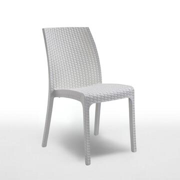 Sedia moderna Virginia in rattan bianca da esterno Marino fa Mercato